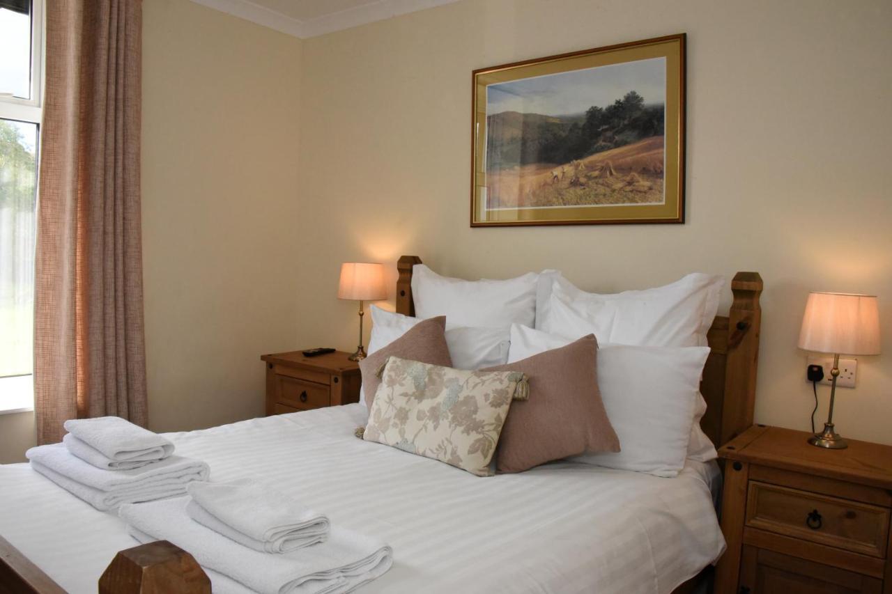 The Llanelwedd Arms Hotel Builth Wells Dış mekan fotoğraf