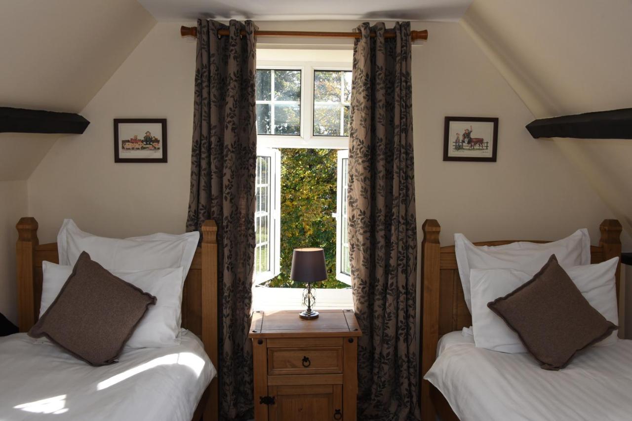 The Llanelwedd Arms Hotel Builth Wells Dış mekan fotoğraf