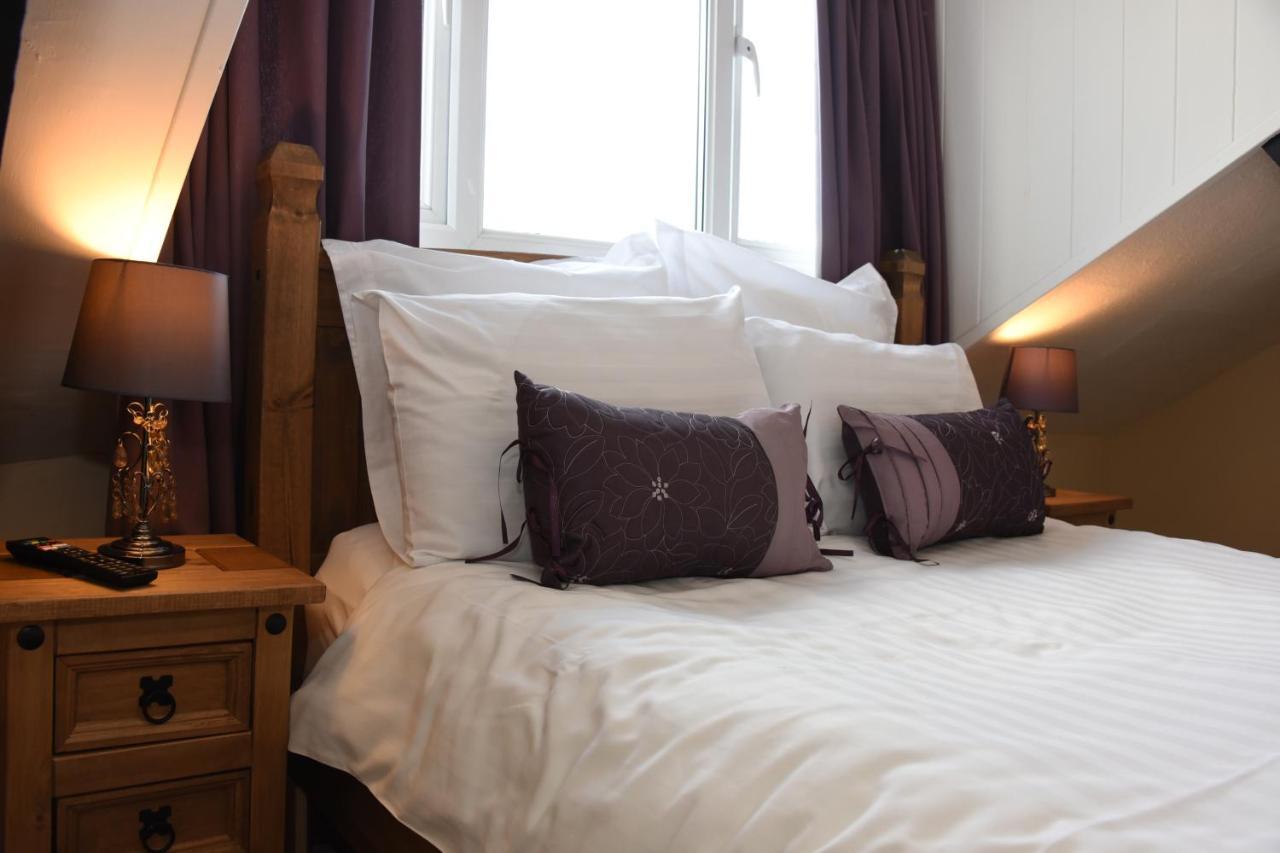 The Llanelwedd Arms Hotel Builth Wells Dış mekan fotoğraf