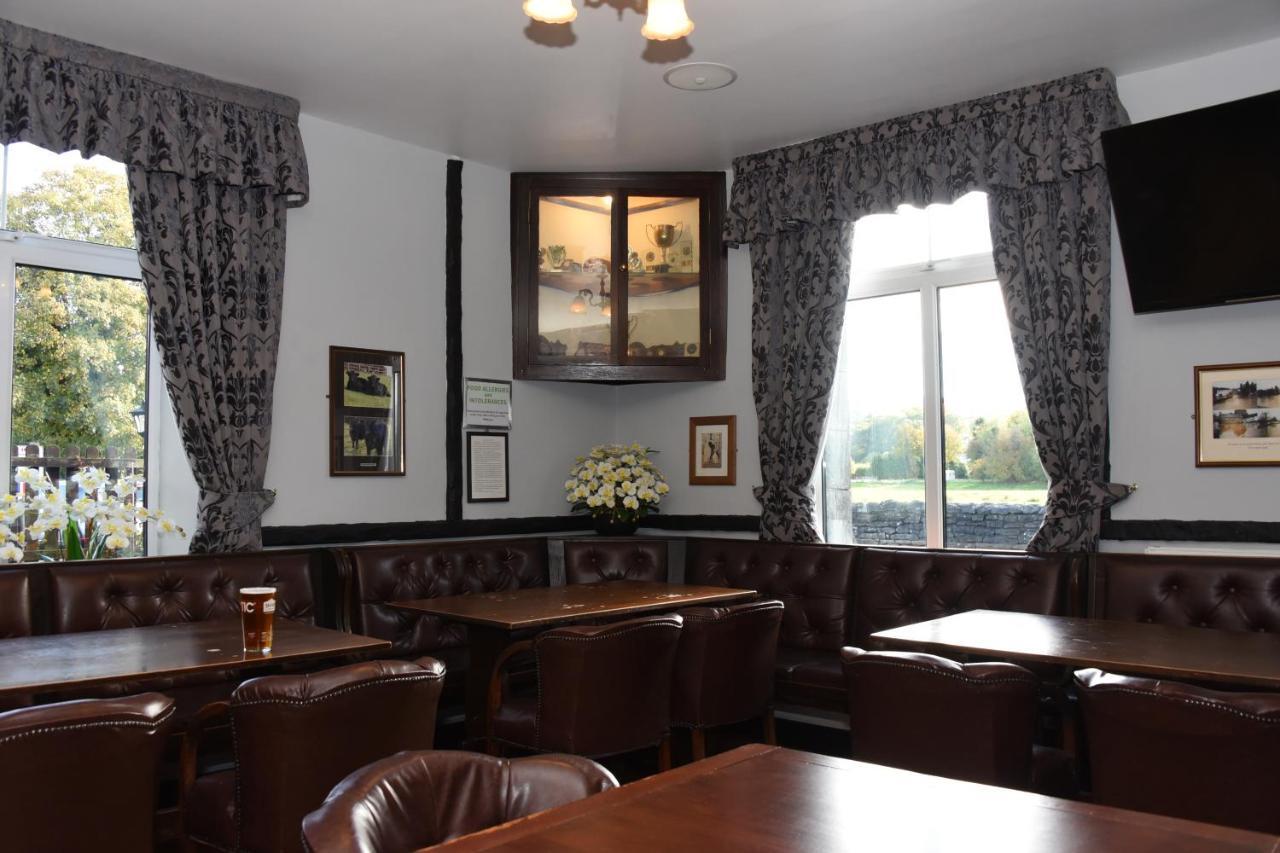The Llanelwedd Arms Hotel Builth Wells Dış mekan fotoğraf