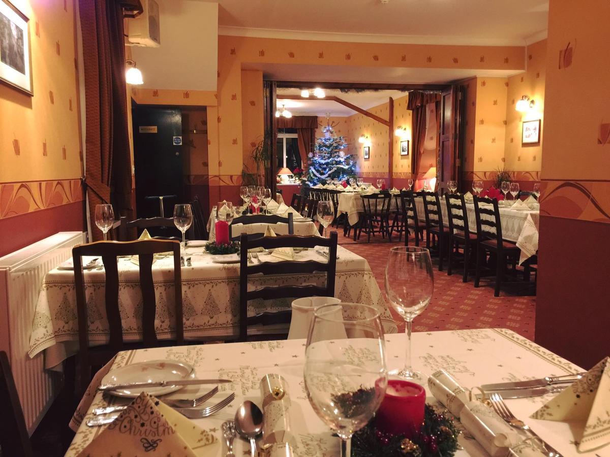The Llanelwedd Arms Hotel Builth Wells Dış mekan fotoğraf