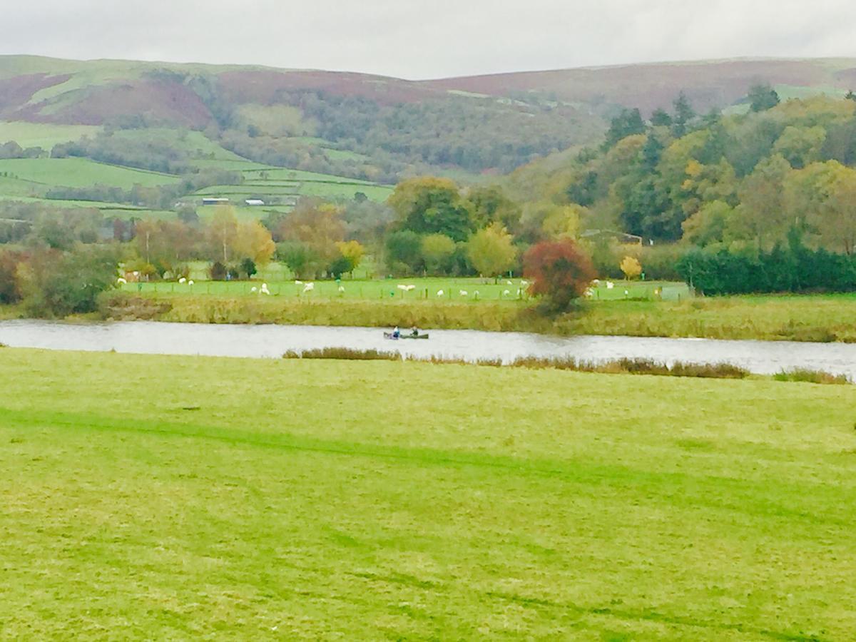The Llanelwedd Arms Hotel Builth Wells Dış mekan fotoğraf