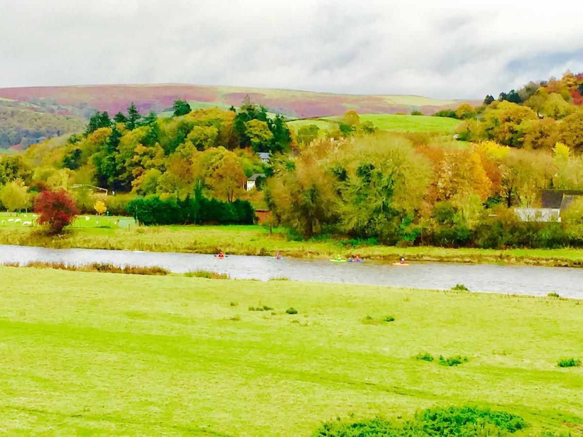 The Llanelwedd Arms Hotel Builth Wells Dış mekan fotoğraf